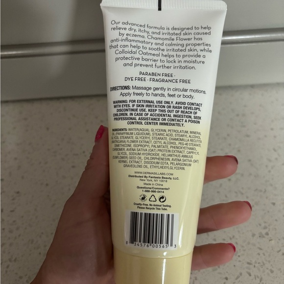 New! Dermasil Eczema Relief Body Lotion 6fl oz - Picture 2 of 2